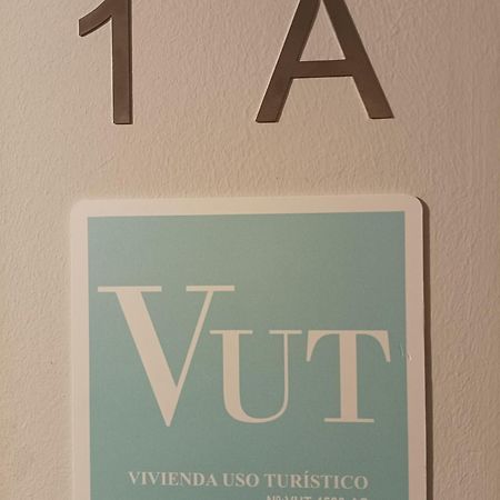 Centro-Gascona Con Terraza, Garaje Y Wifi Gratuito Appartement Oviedo Buitenkant foto